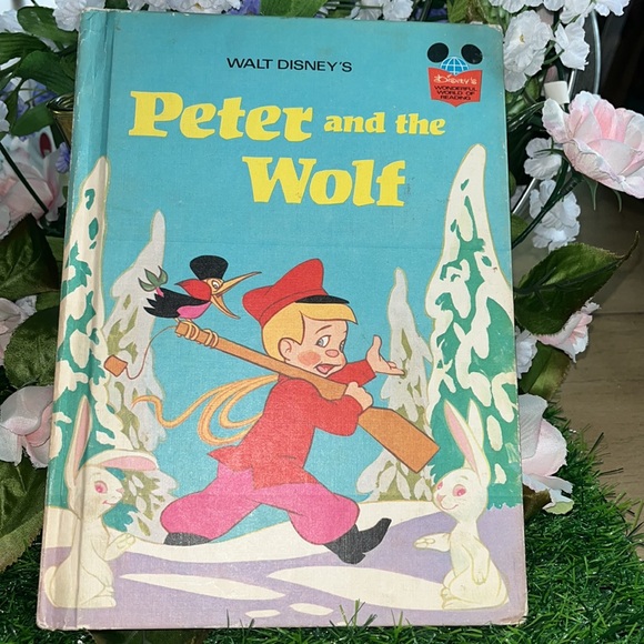 Vintage Disney Book "Peter and the Wolf" Written in 1974 - Picture 7 of 13